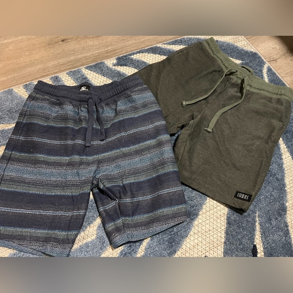 Men’s O’Neill shorts size small